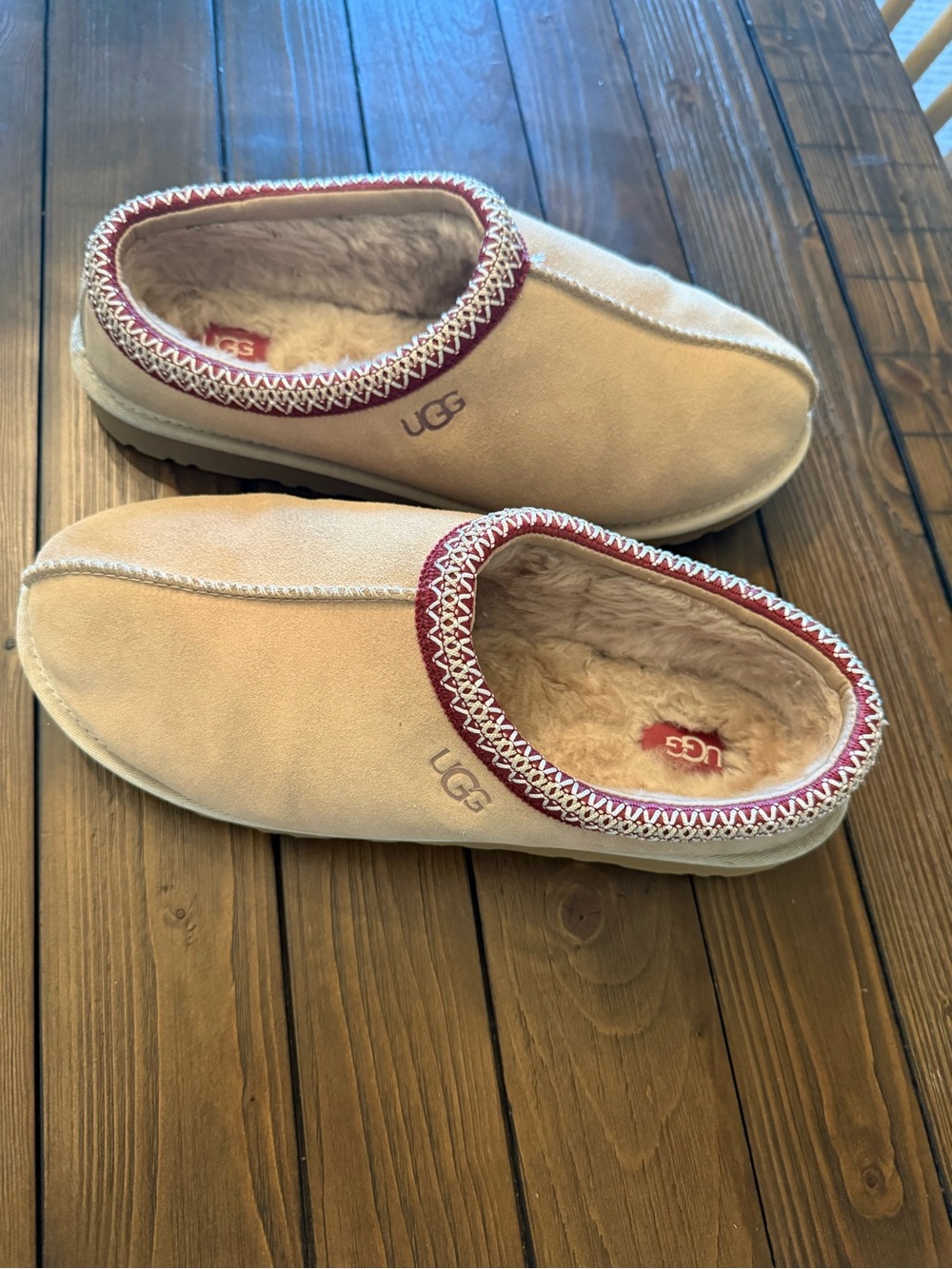 UGG Women's Tasman Sheepskin Lined Slip-On Slippers with Red Trim